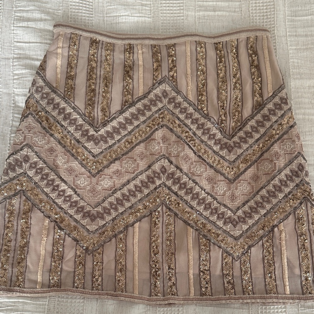 Anthropologie Beige and Gold sequins Patterned Mini Skirt